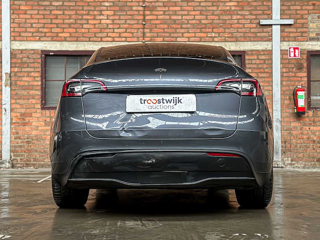 Tesla model y long range awd 75kwh 351pk 2021, n-842-rt - afbeelding 2 van  40