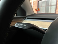 Tesla model y long range awd 75kwh 351pk 2021, n-842-rt - afbeelding 14 van  40