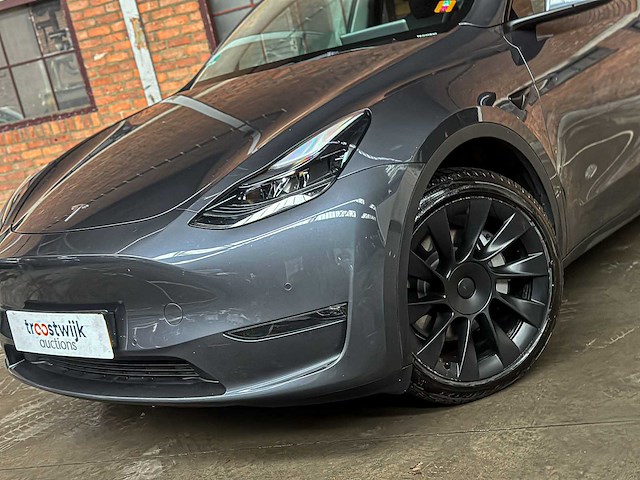 Tesla model y long range awd 75kwh 351pk 2021, n-842-rt - afbeelding 34 van  40