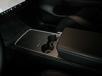 Tesla model y long range awd 75kwh 351pk 2021, n-842-rt - afbeelding 12 van  26