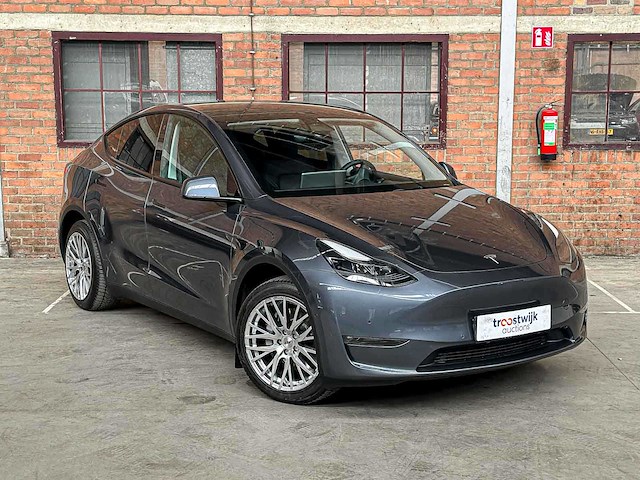 Tesla model y max range awd 345pk 2022 - afbeelding 8 van  30