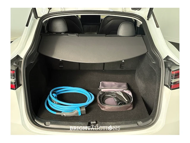 Tesla model y performance awd 75 kwh 2022 (origineel-nl), r-287-hz - afbeelding 20 van  39