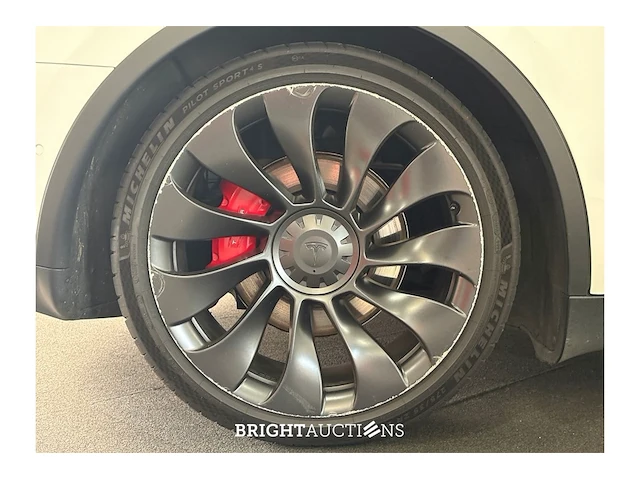 Tesla model y performance awd 75 kwh 2022 (origineel-nl), r-287-hz - afbeelding 24 van  39