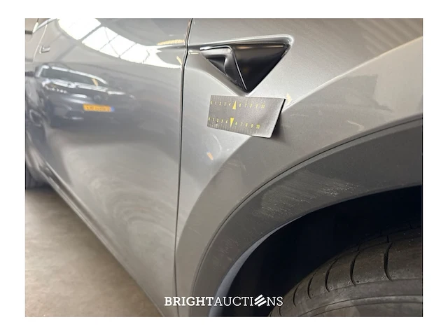 Tesla model y performance awd 75 kwh 2023 (origineel-nl), x-353-br - afbeelding 31 van  44