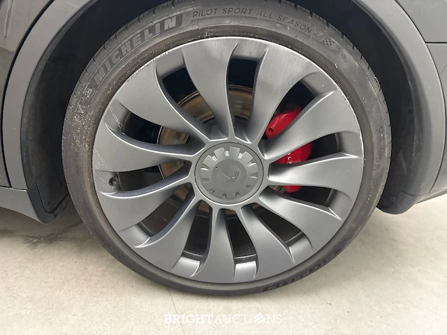 Tesla model y performance awd 75 kwh 463pk 2022 (origineel-nl), p-386-xt - afbeelding 9 van  49