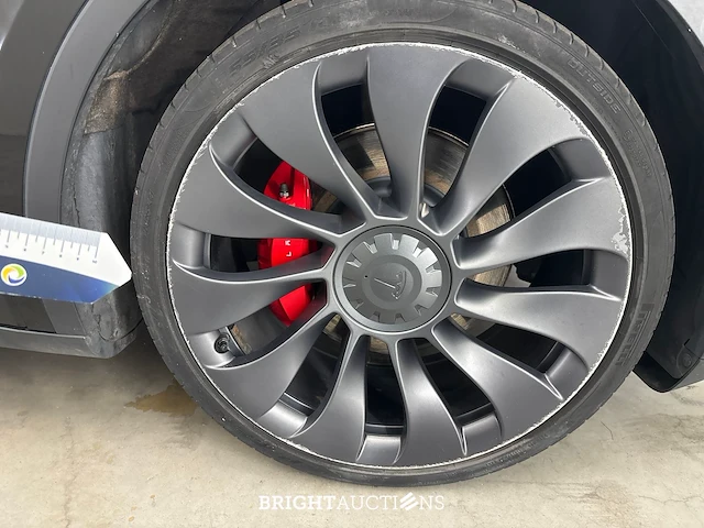 Tesla model y performance awd 75 kwh 463pk 2022 (origineel-nl), p-386-xt - afbeelding 25 van  49