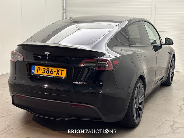 Tesla model y performance awd 75 kwh 463pk 2022 (origineel-nl), p-386-xt - afbeelding 34 van  49