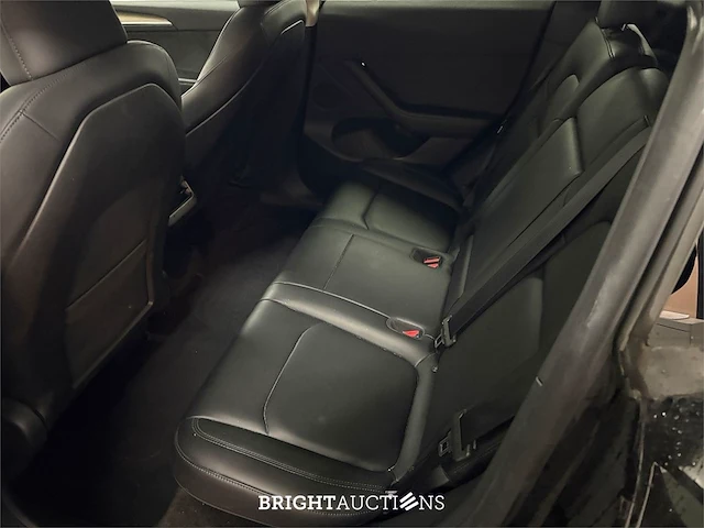 Tesla model y rwd 58 kwh 2022 (origineel-nl), r-194-tr - afbeelding 5 van  44