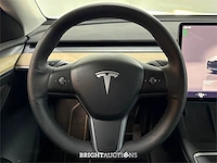 Tesla model y rwd 58 kwh 2022 (origineel-nl), r-194-tr - afbeelding 8 van  44