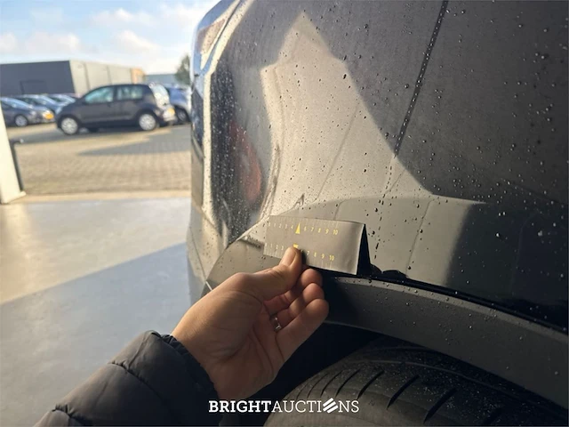 Tesla model y rwd 58 kwh 2022 (origineel-nl), r-194-tr - afbeelding 30 van  44