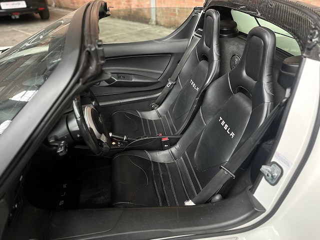 Tesla roadster 2.0 signature edition - nr 185 van 250 252pk 2010 (origineel-nl), 15-kzh-4 - afbeelding 44 van  56