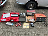 Test- en meetgereedschappen o.a. tachometers, co2 tester, motoranalyseapparatuur - afbeelding 1 van  7