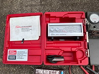 Test- en meetgereedschappen o.a. tachometers, co2 tester, motoranalyseapparatuur - afbeelding 2 van  7