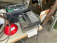 Testapparaat voor elektrische apparaten - afbeelding 2 van  3