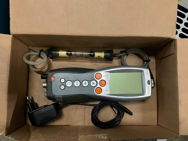 Testo 330-2 l rookgasanalysator - afbeelding 4 van  4