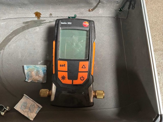 Testo 552 digitale vacuümmeter - afbeelding 1 van  1