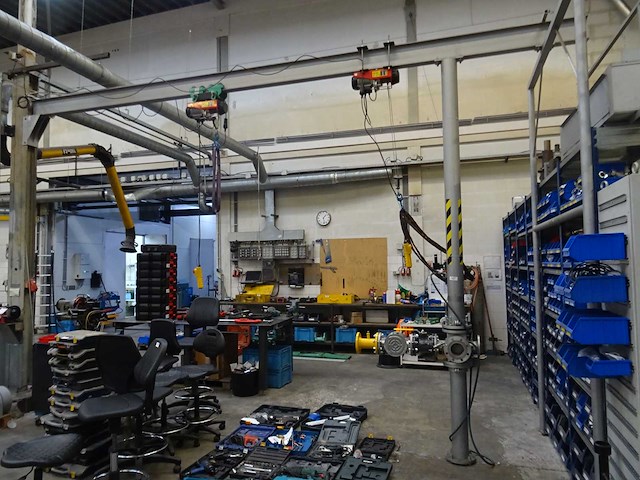 Testopstelling inclusief 2 x takel - afbeelding 1 van  8