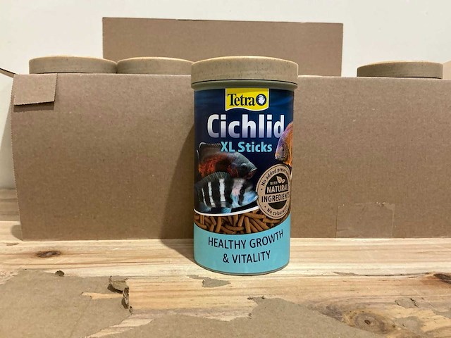 Tetra - cichlid - xl sticks - vissenvoer (20x) - afbeelding 1 van  5