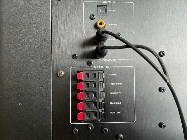 Teufel cm2014sw versterker met 6 luidsprekers - afbeelding 12 van  13