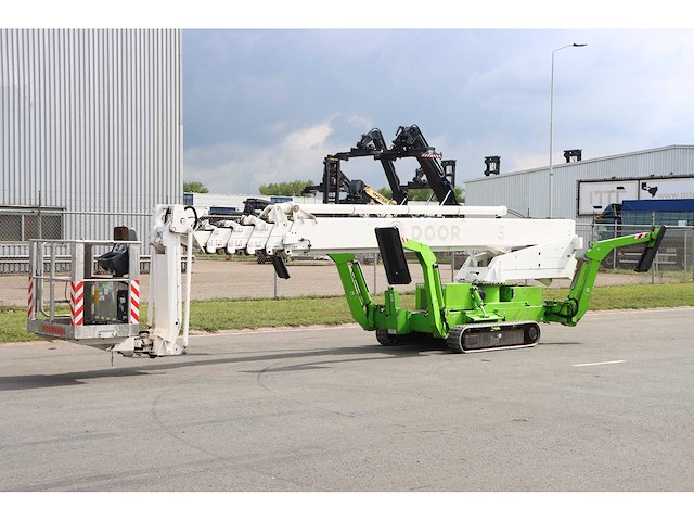 Teupen - aw90 leo 36t - 35.5m werkhoogte - hoogwerker - afbeelding 1 van  11