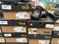 Teva dames en kindersandalen (45x) - afbeelding 14 van  14