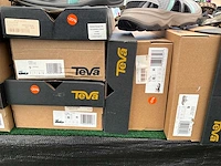 Teva dames en kindersandalen (45x) - afbeelding 4 van  10