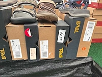 Teva dames en kindersandalen (45x) - afbeelding 5 van  10