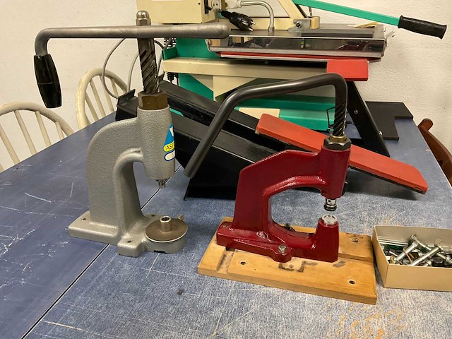 Textiel- afwerkingsapparatuur - afbeelding 2 van  10