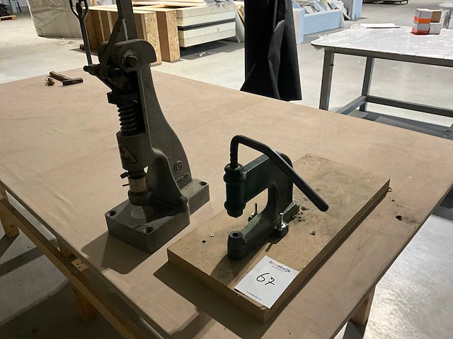 Textiel persmachine (2x) - afbeelding 1 van  5