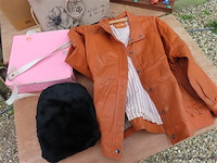 Textiel, speelgoed en divers - afbeelding 3 van  3