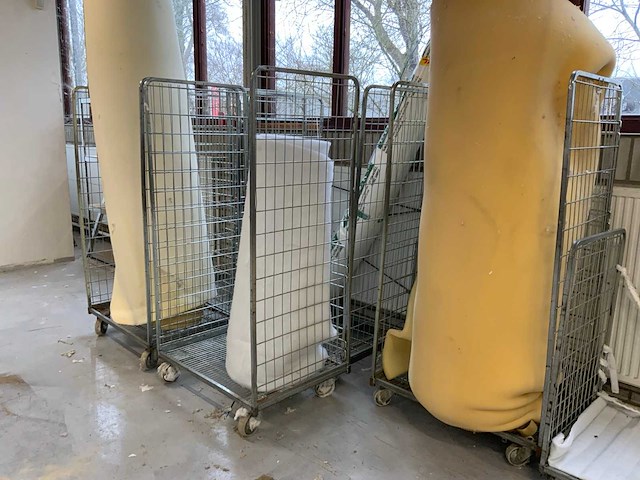 Textiel transportwagen inclusief divers schuim (5x) - afbeelding 4 van  8