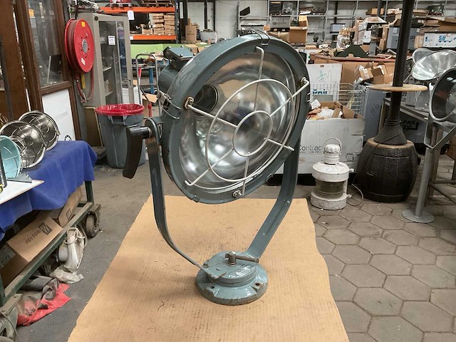 Tg2-b vintage marine flood light - afbeelding 6 van  6