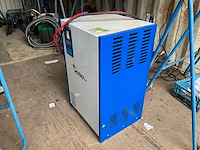 Th80t090s acculader - afbeelding 1 van  6