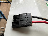 Th80t090s acculader - afbeelding 3 van  6