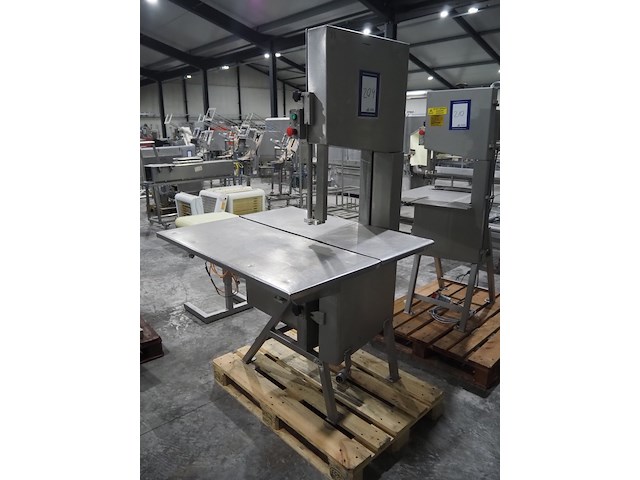 The a.e.w. engineering - afbeelding 1 van  9