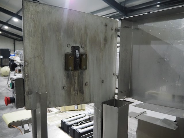 The a.e.w. engineering - afbeelding 5 van  9