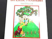 The bubyyip om little mountain - afbeelding 1 van  5