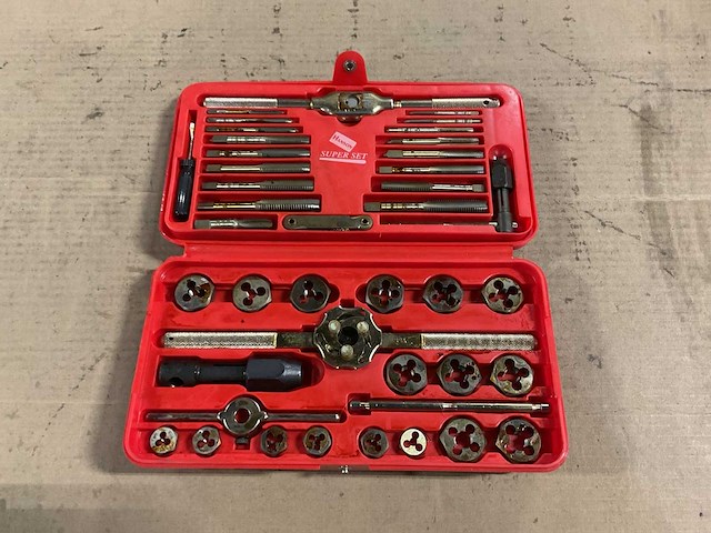 The irwin company hanson draadsnijset - afbeelding 1 van  5