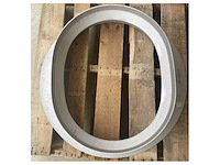The volvo penta aluminium ips hull insert flange - 22495837. - afbeelding 5 van  11