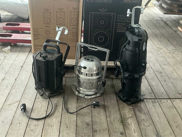 Theater verlichting diverse (8x) - afbeelding 1 van  4