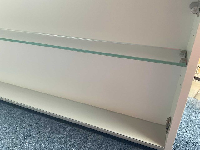 Thebalux deluxe spiegelkast met geïntegreerde verlichting - afbeelding 3 van  5