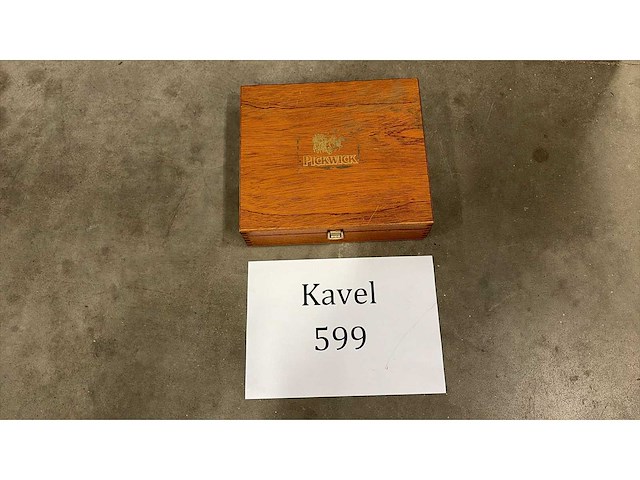 Theedoos met inbussleutels - afbeelding 1 van  2