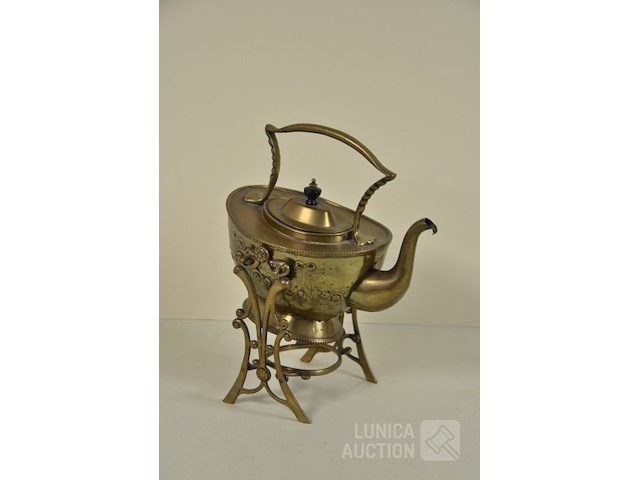 Theepot in houder - afbeelding 1 van  5