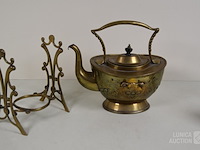 Theepot in houder - afbeelding 4 van  5