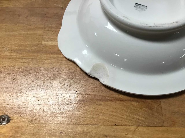 Theepot, serveerschaal en kommentje - crockery - afbeelding 5 van  9