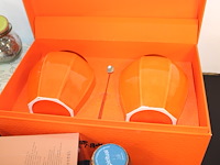 Theeproducten. - afbeelding 2 van  2