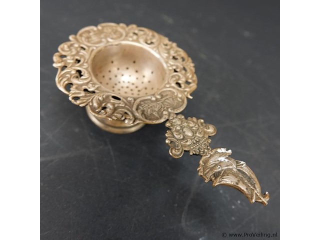 Theezeef op schaal - afbeelding 2 van  5