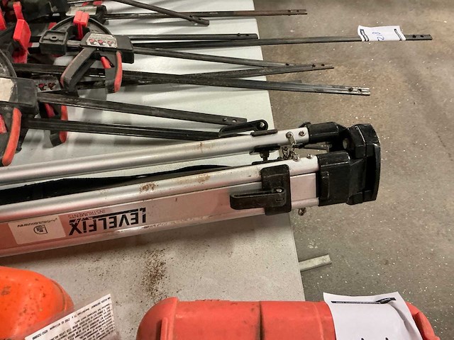 Theodoliet (2x) - afbeelding 6 van  7