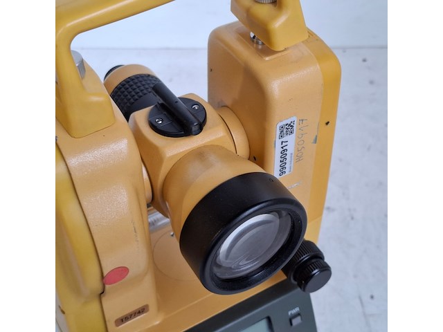 Theodoliet, glunz technik, bte5, 2014 - afbeelding 9 van  13