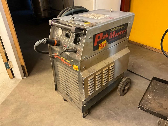 Thermal dynamics pakmaster 9e plasmasnijmachine - afbeelding 1 van  12